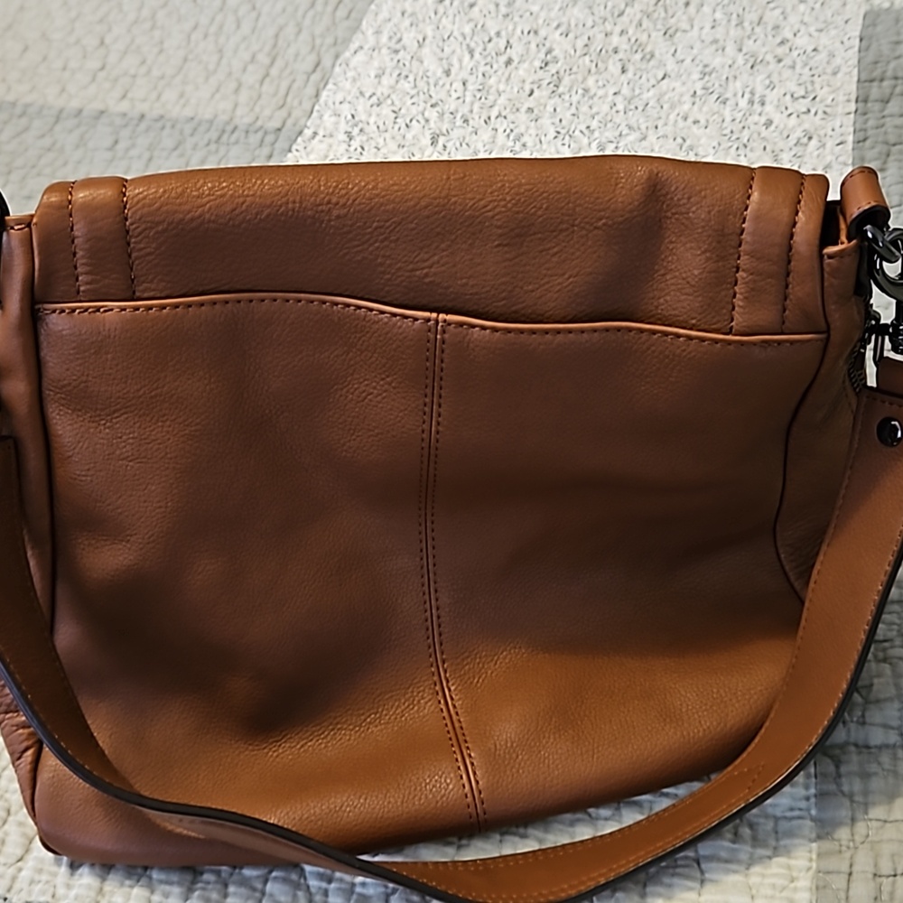 Purse - Picture 2 of 3